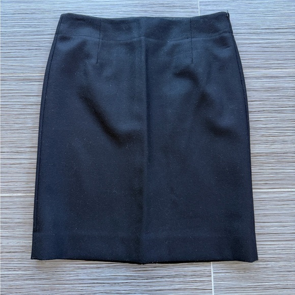 J. Crew Elegant Black Pencil Wool Lined  Skirt Size 12 NWOT PRICE IS FIRM - Picture 3 of 8
